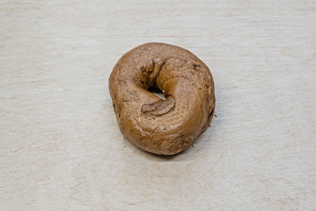 Bagel de blé entier à 100% / 100% Whole Wheat Bagel