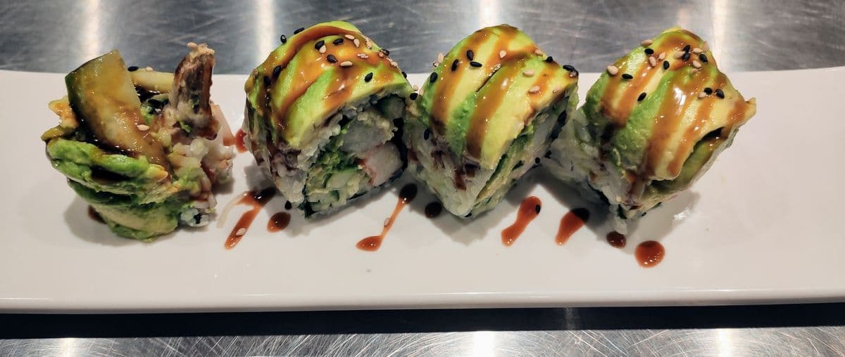 Green Dragon Roll (4 pcs) (A509)