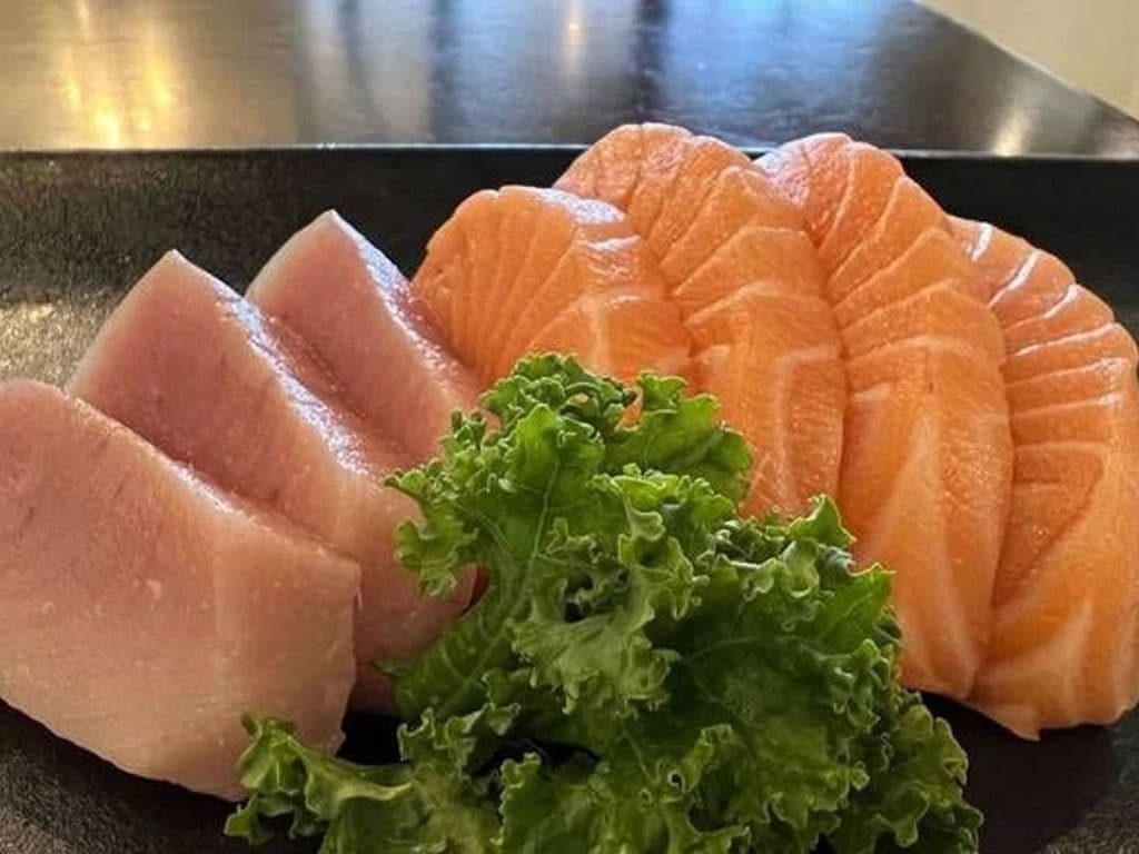 Tuna & Salmon Sashimi(8pcs)
