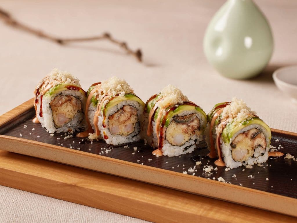 Crunch Dragon Roll (8pcs)