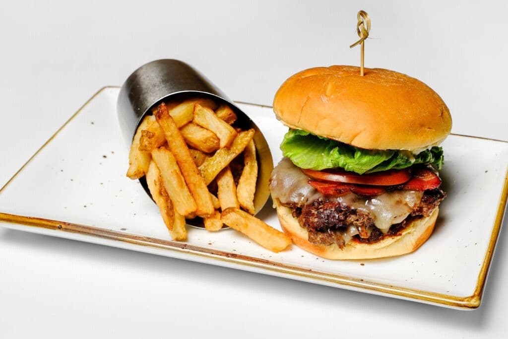 Bow & Stern's Burger