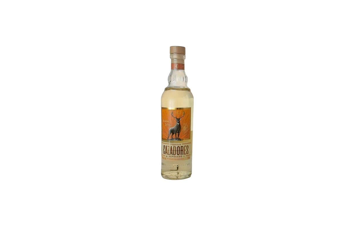 798912. CAZADORES REPOSADO (1 x 375ML)