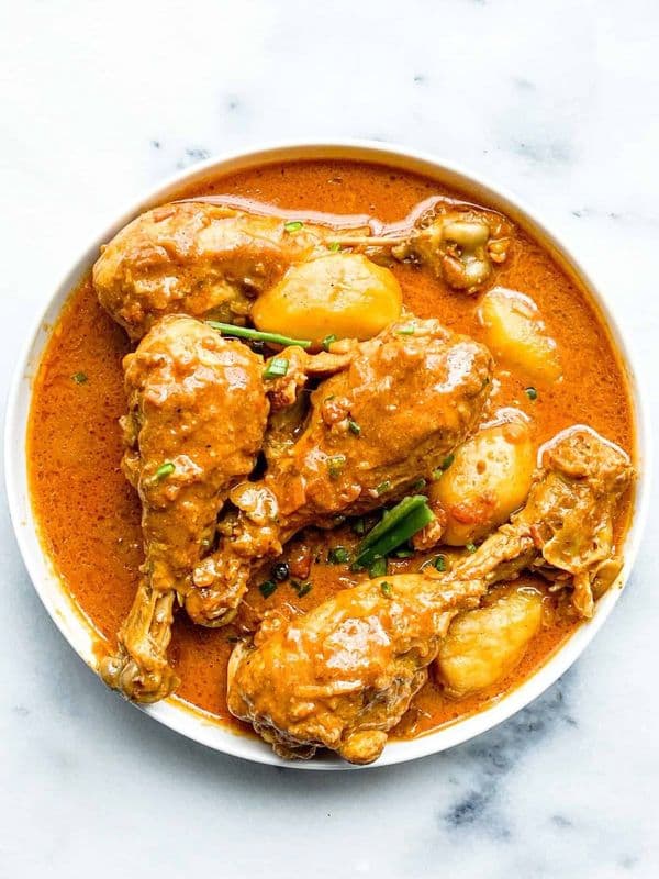 Chicken Curry Avec Os Chicken Curry with Bone / Chicken Curry Avec Os Chicken Curry with Bone