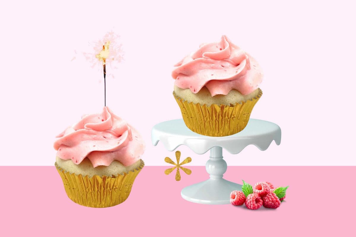 Vanilla Berry Cupcake (1pc)