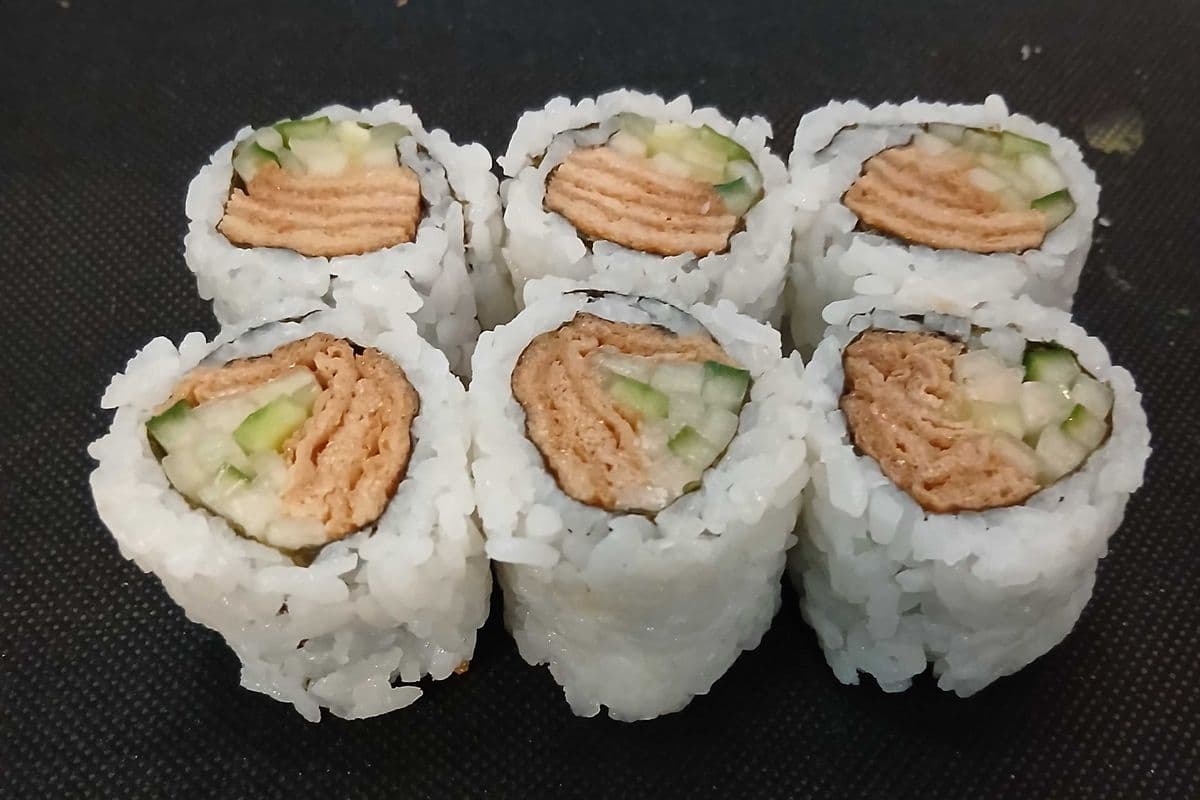 Inari(Tofu)&Cucumber Roll (160 Cal)