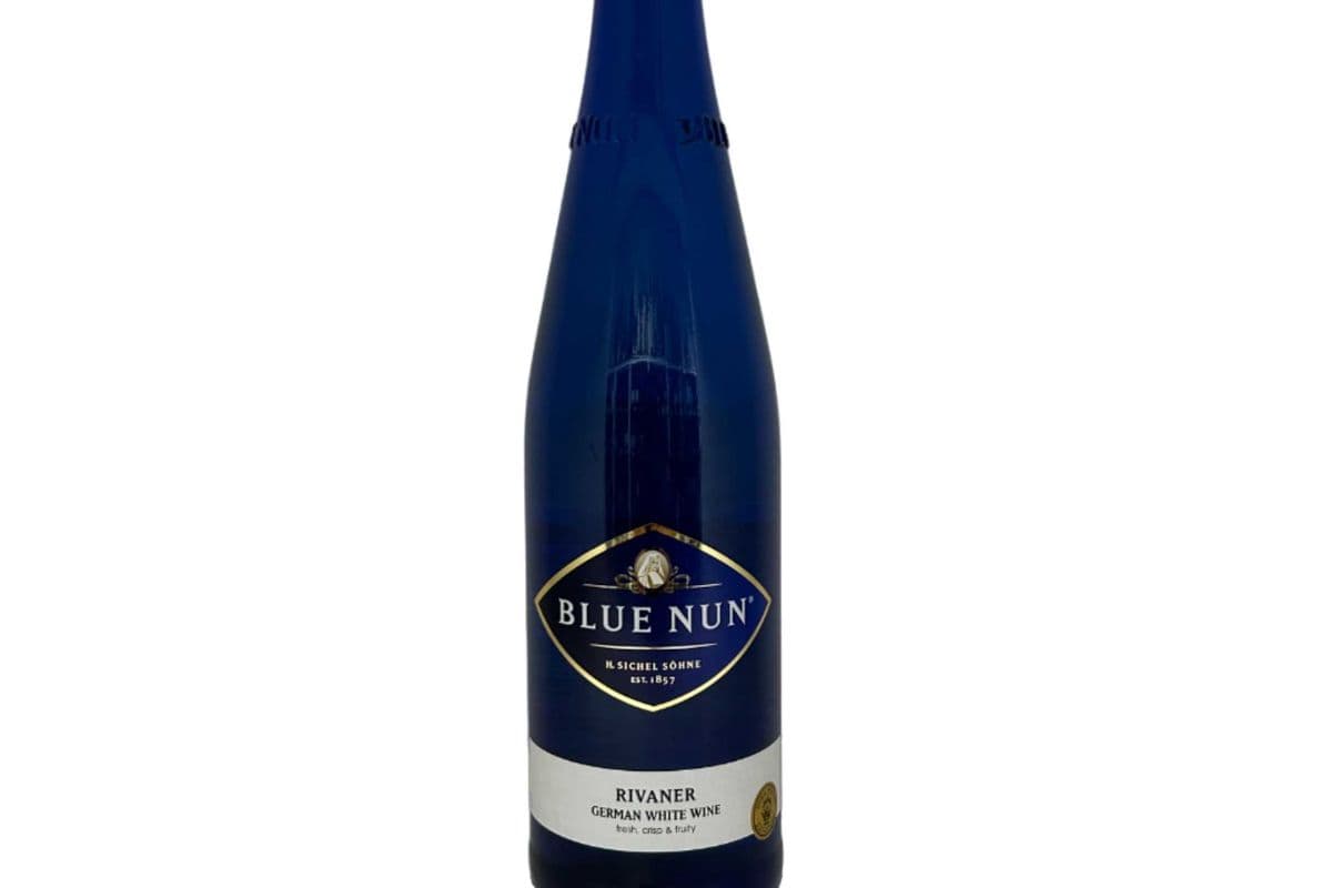 Blue Nun Rivaner White (1 x 750 ml)