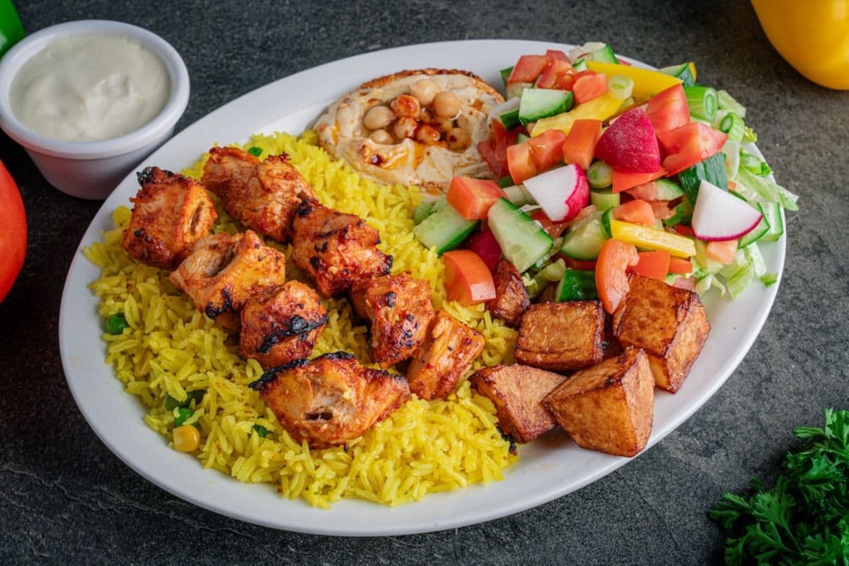 Shish Tawouk Rice Plate