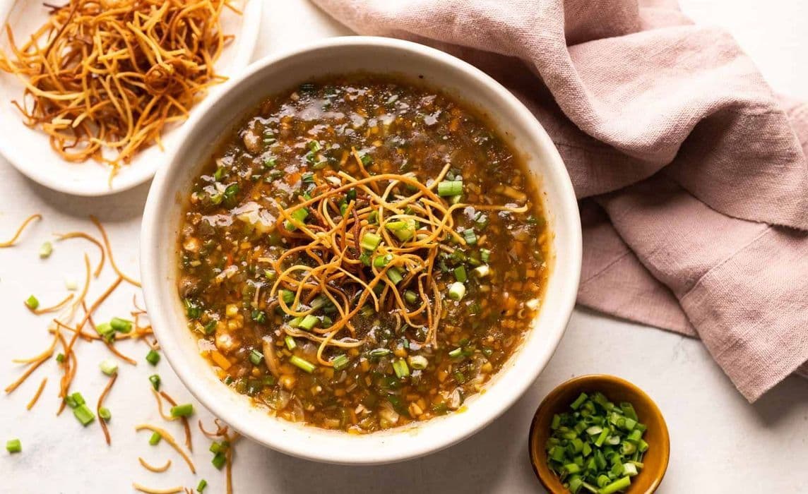 CHICKEN MONCHOW SOUP