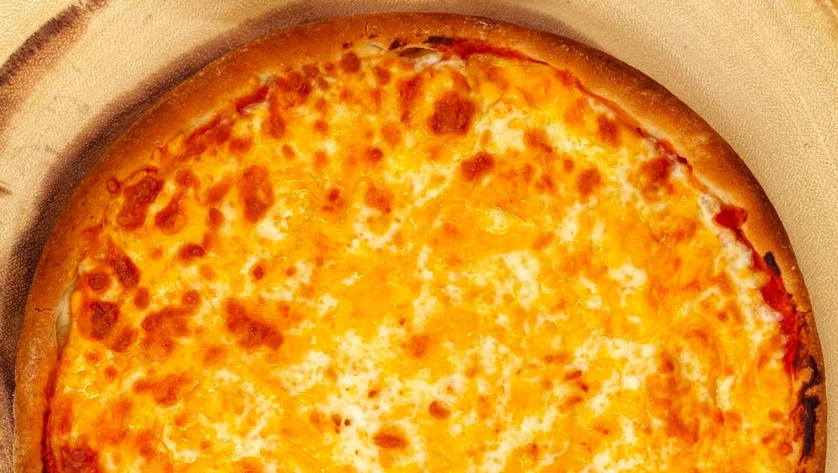 Medium Cheese Pizza (10inches round)