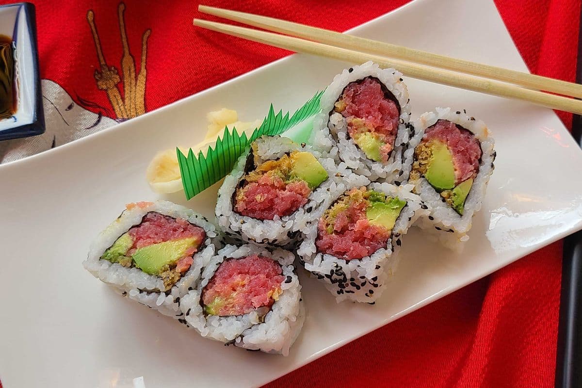 Spicy Tuna and Avocado Roll