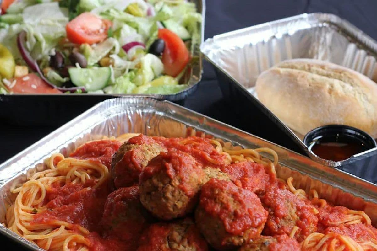 Spaghetti & Meatballs