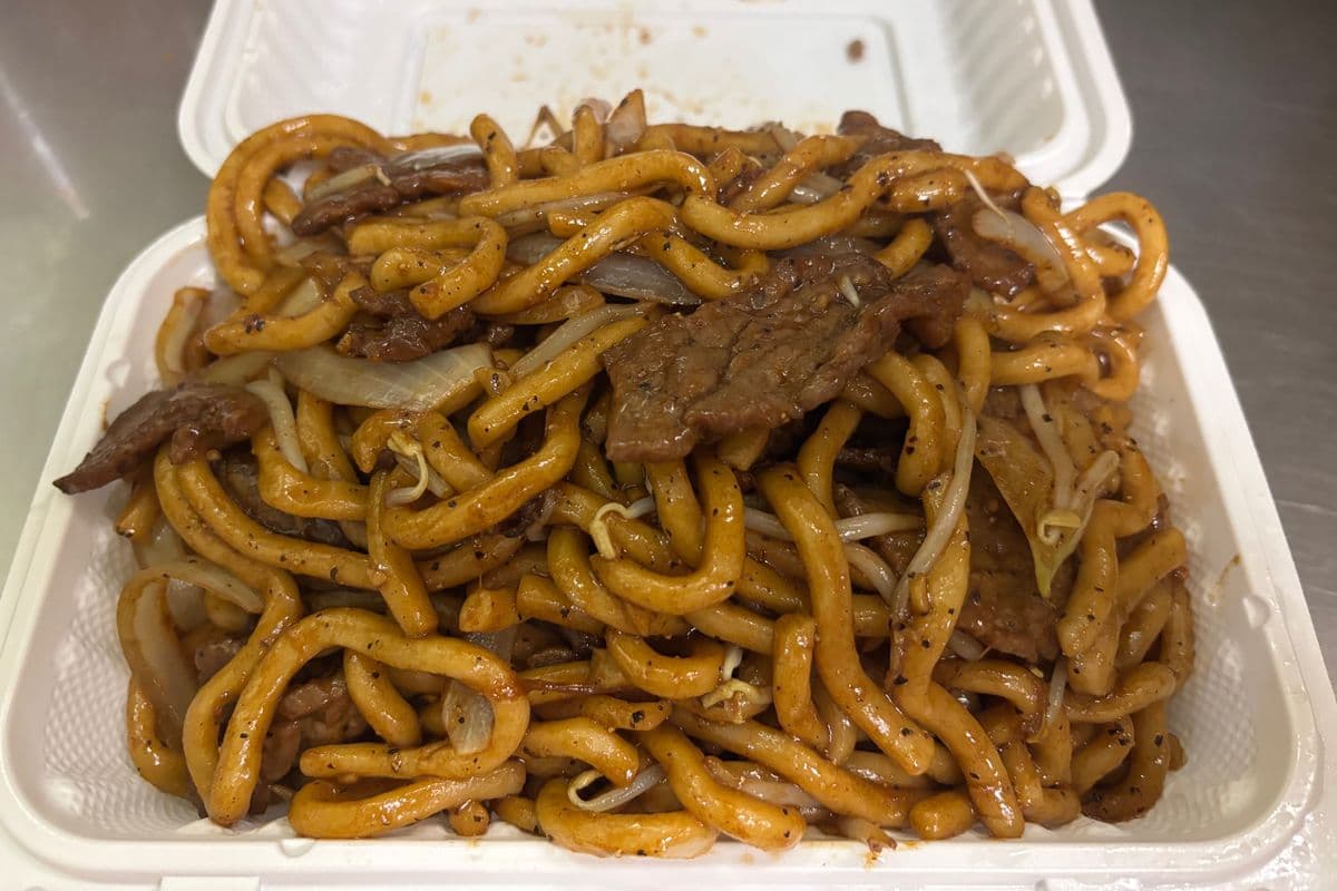 N3. Shanghai Noodles with Black Pepper Sauce