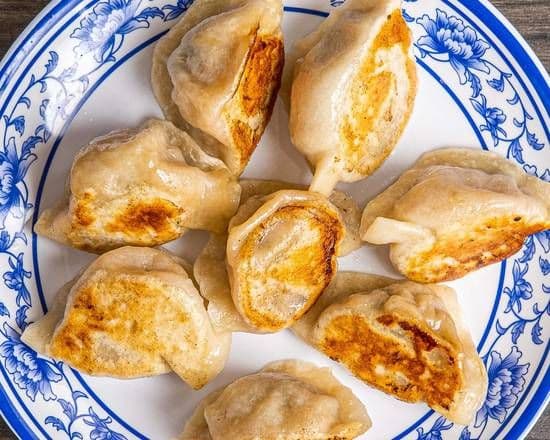 Pan Fried Chicken Dumpling (10) / 鸡肉煎饺 -HP2