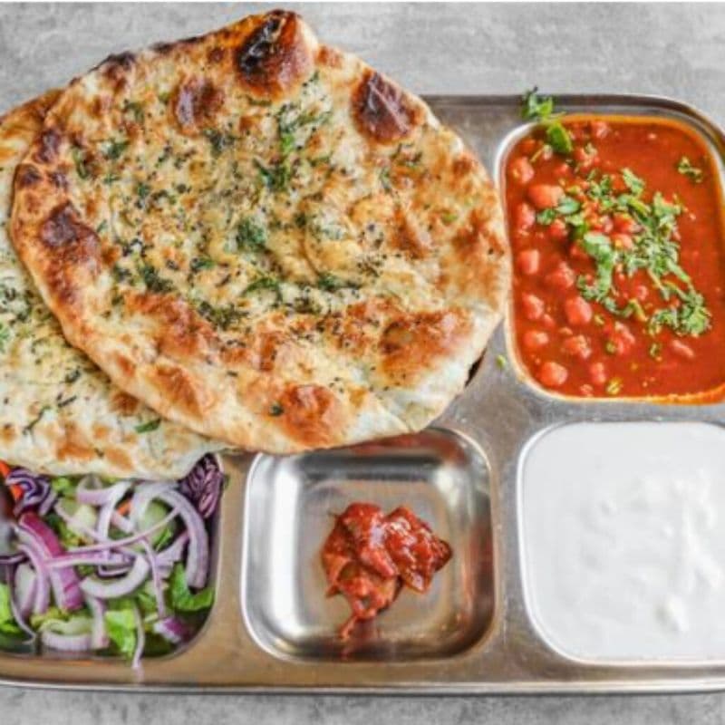 Amritsari Kulcha Plate