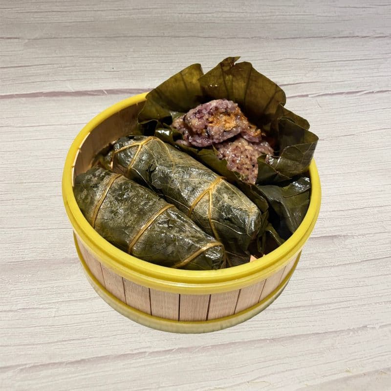 Steamed Purple Sticky Rice Wrap with Mixed Mushrooms / 紫米什菌糯米雞