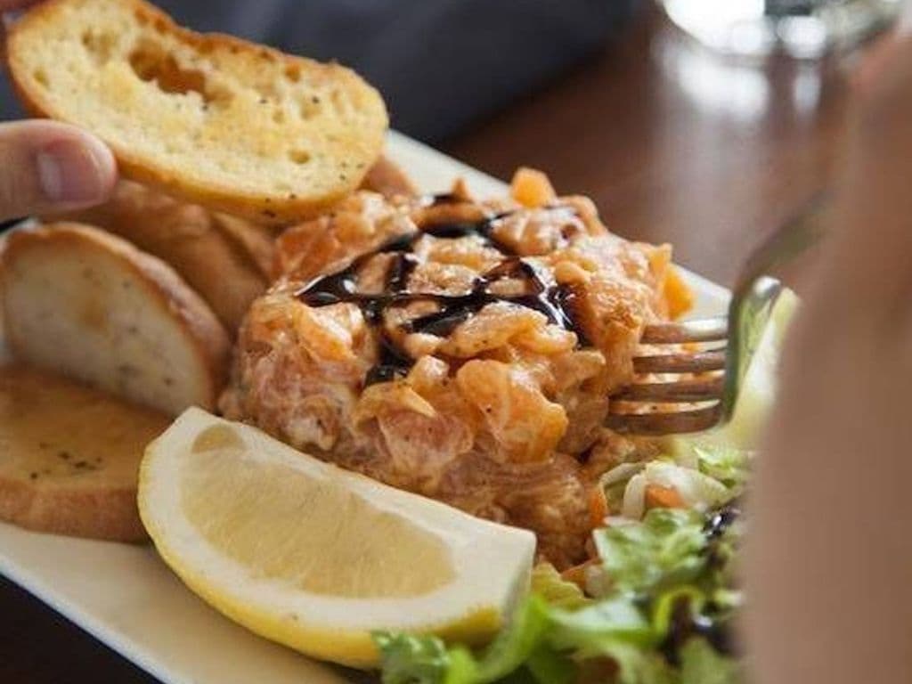 Tartare de saumon 3oz/Salmon tartare 3oz