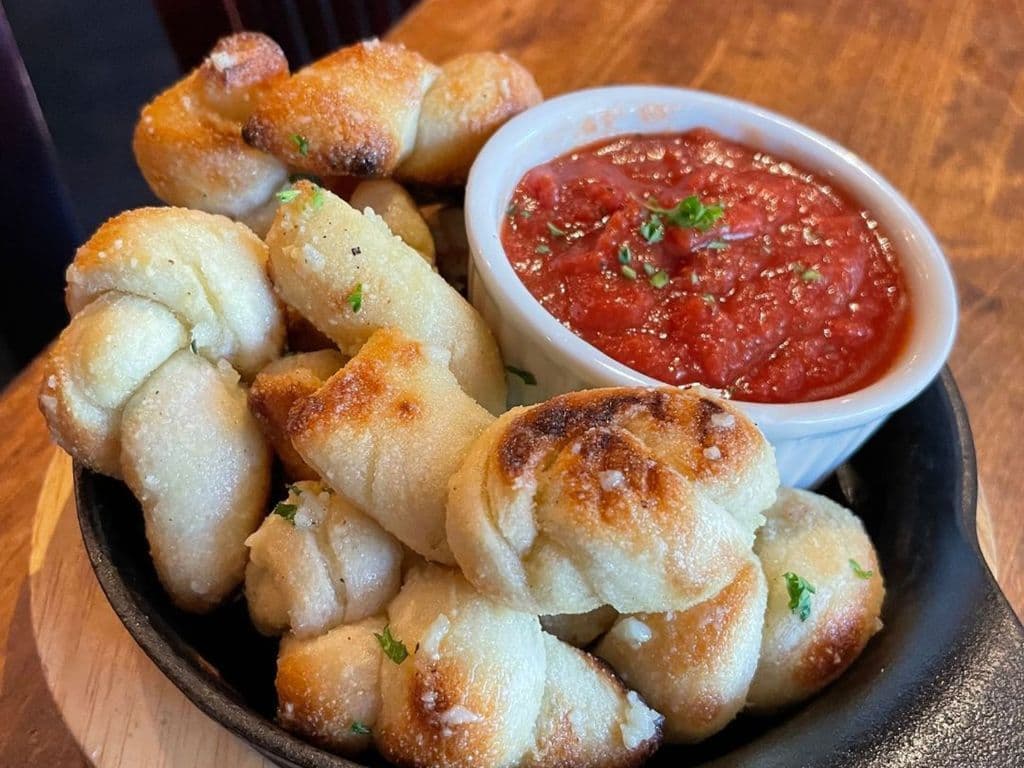 Garlic Knots