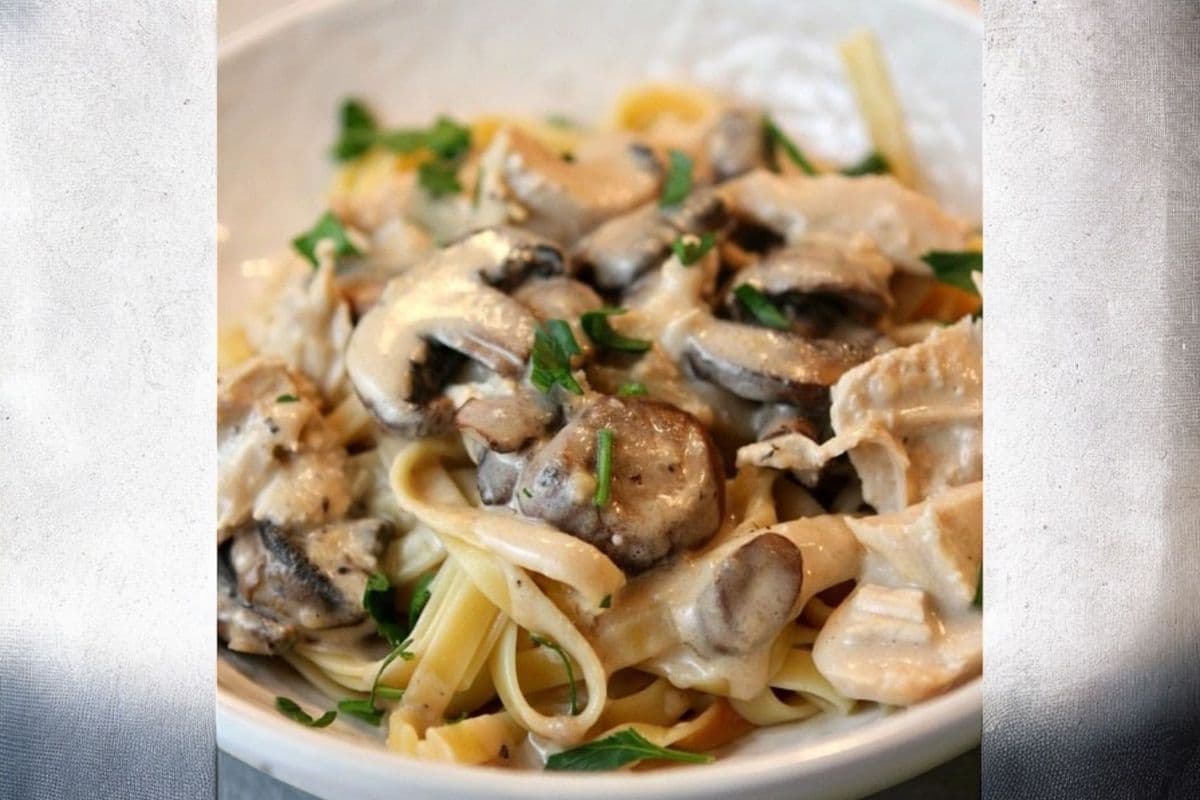 Chicken Mushroom Fettuccini Alfredo
