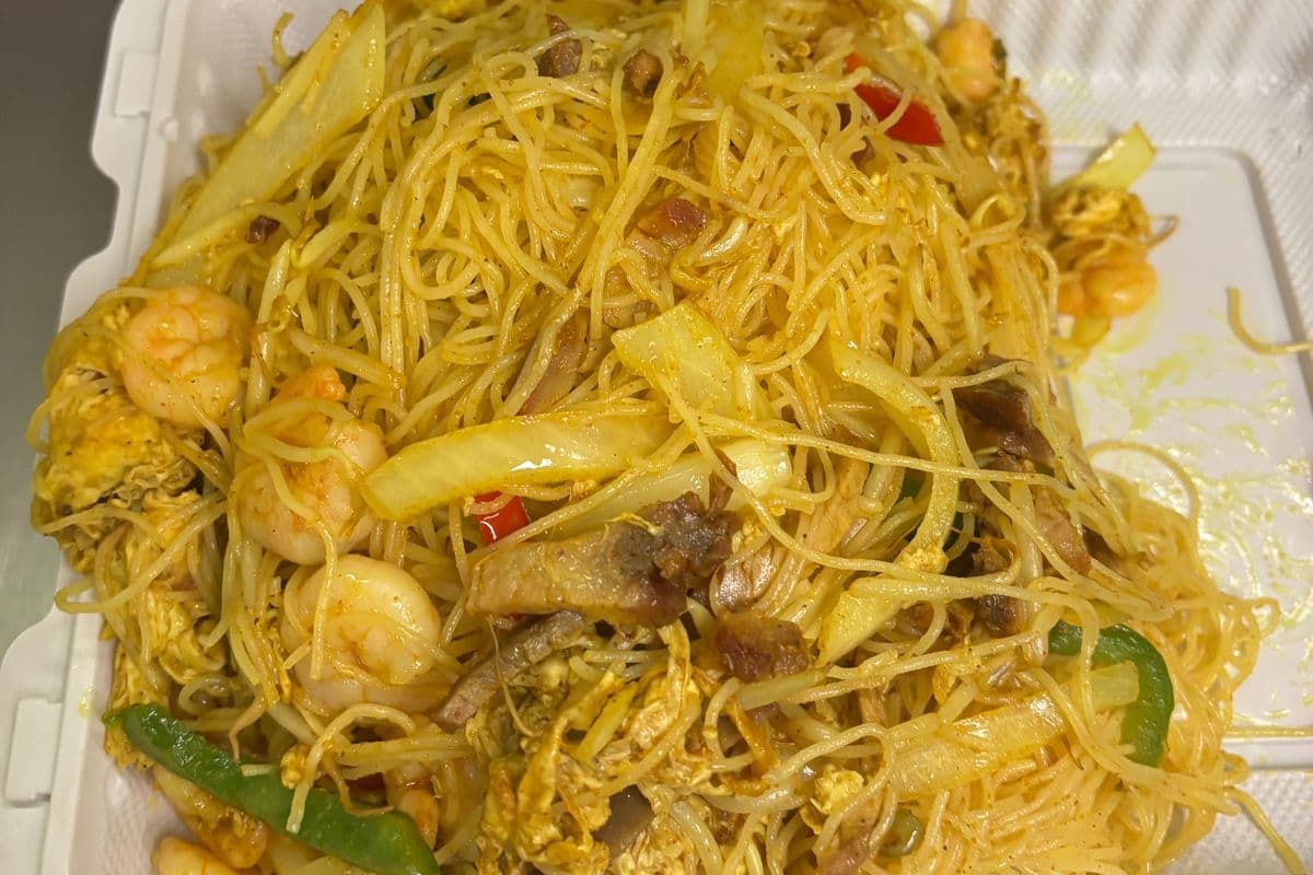 N5. Singapore Noodles in Curry Sauce
