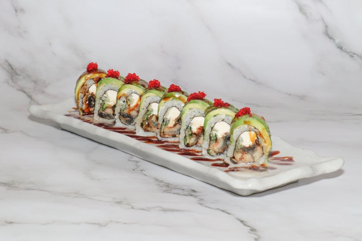 Caterpillar Special Maki Roll (8 pcs)