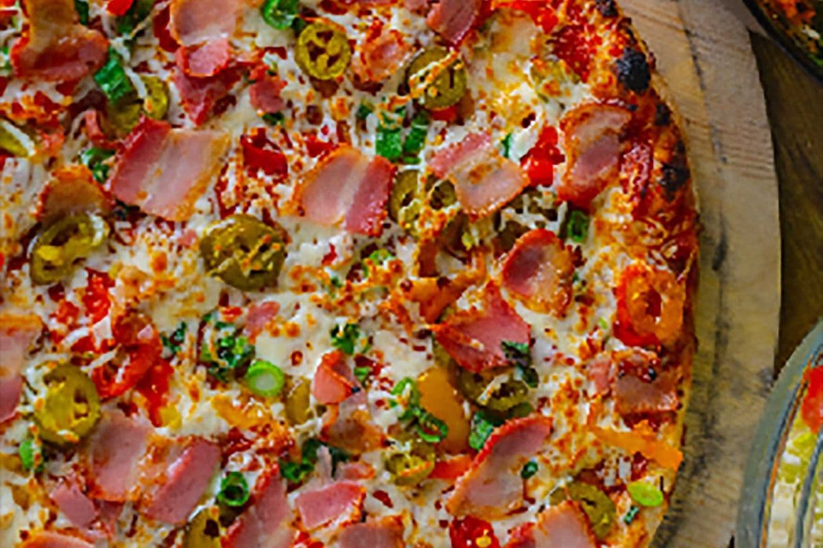 9" Hot Honey Pepperoni Pizza (6 slices)