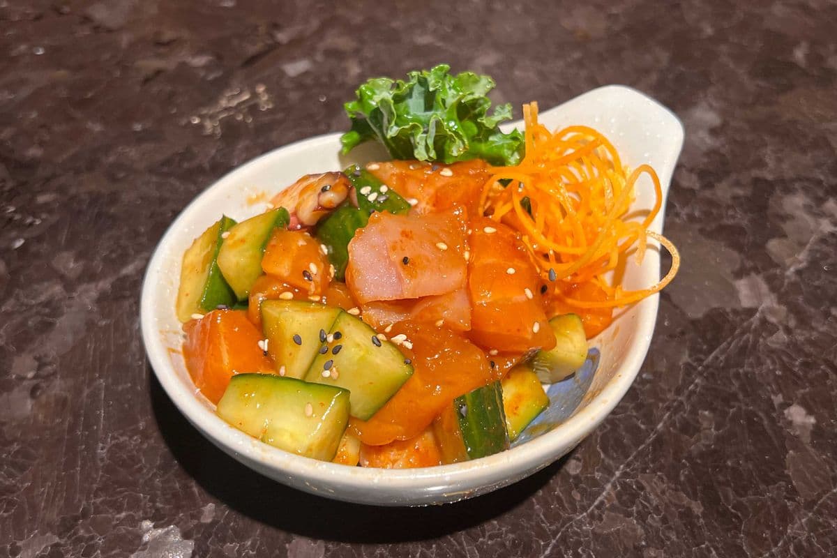 Spicy Salmon Sashimi (1 order)
