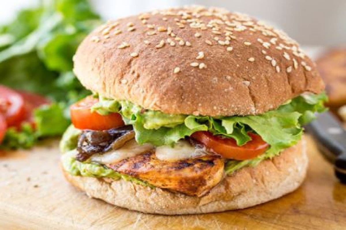 Day & Night Grilled Chicken Burger