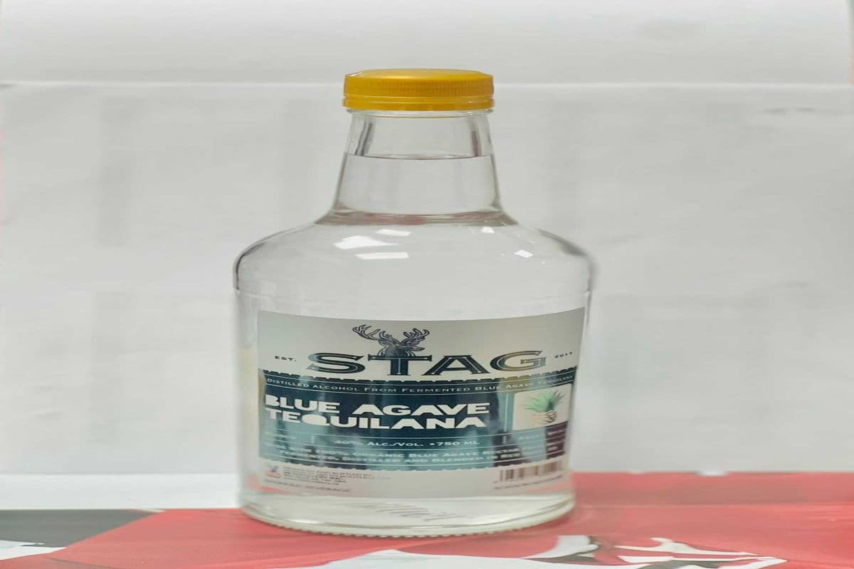 STAG TEQUILA (1 x 750ML)