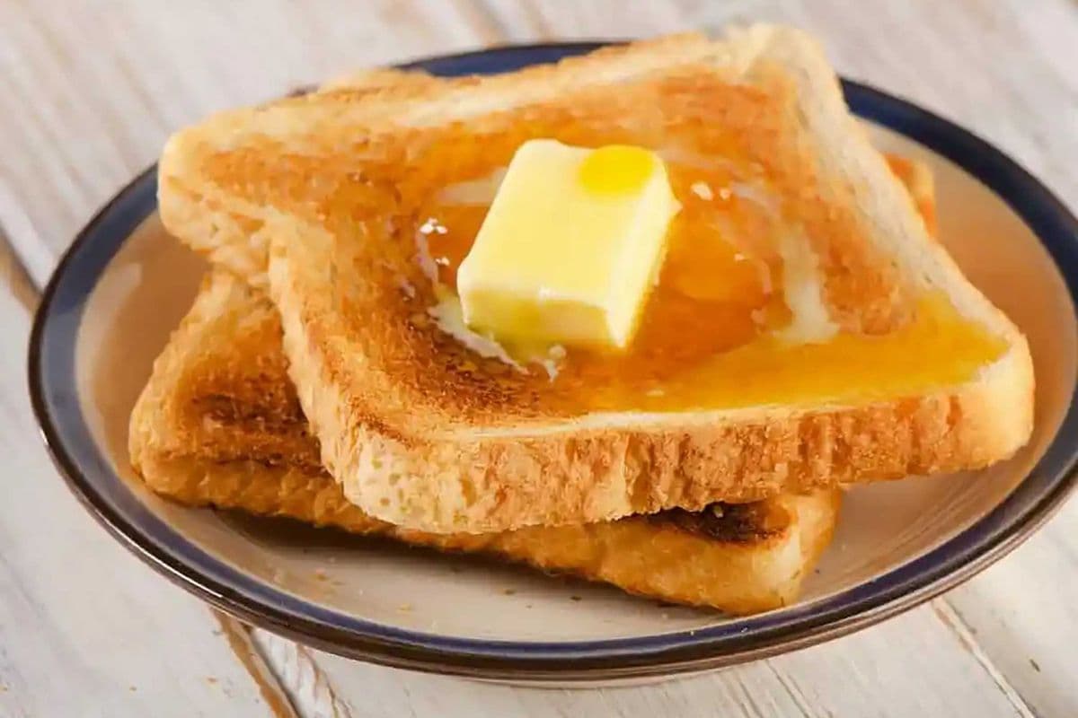 Butter Toast (4 Slices)