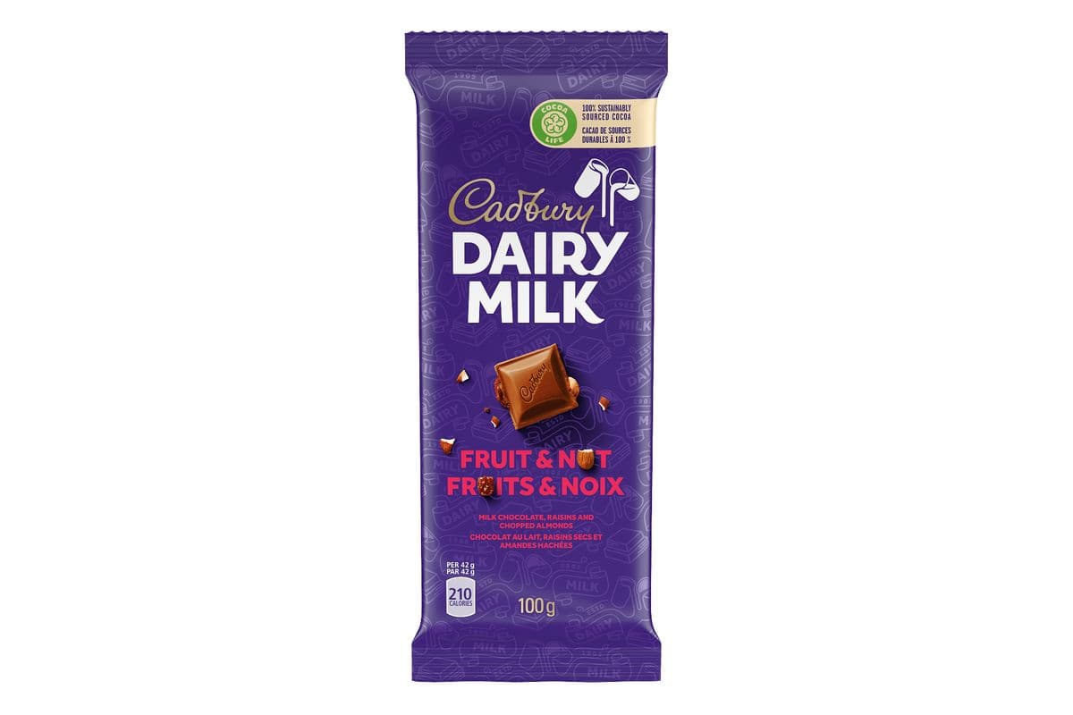 Cadbury Fruit and Nut Family Bar (100 g)