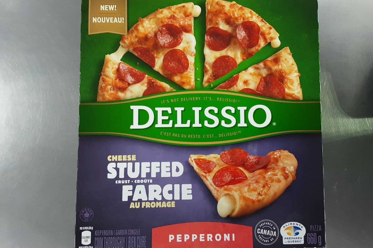 Delissio Pizza (660 g) - Pepperoni and Cheese