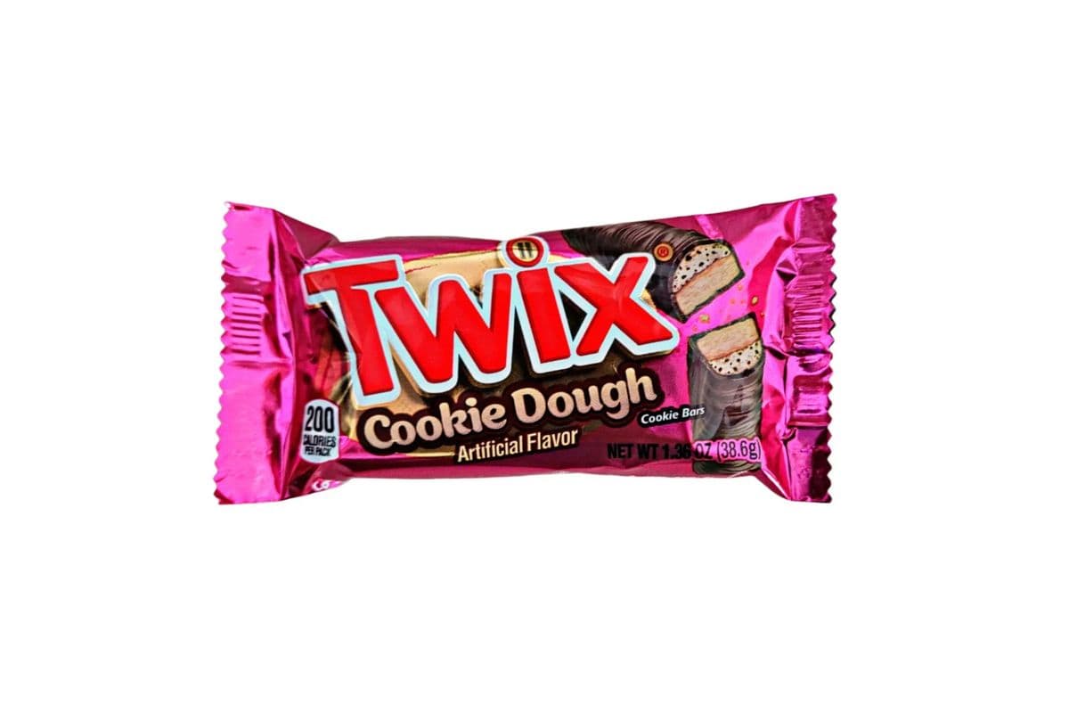 Twix Cookie Dough Bar