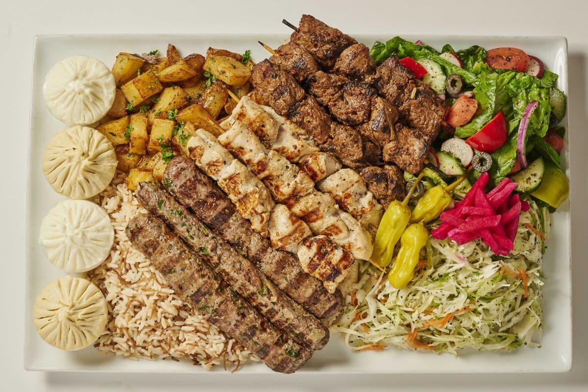 Plat familiale brochette / Skewered Family Dish