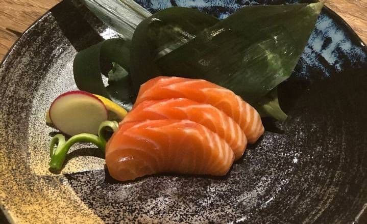 Sake Sashimi