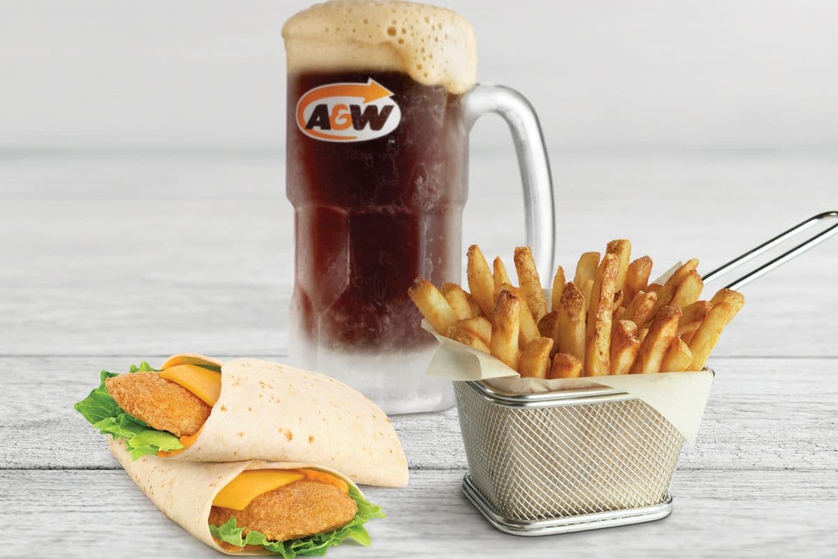 Combo deux wraps au poulet chipotle piquant / Two Spicy Chipotle Chicken Wraps Combo