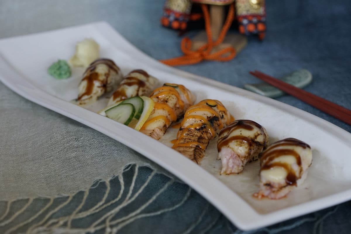 Assorted Aburi Nigiri Combo
