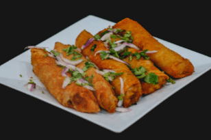 Vegetable Roll (4pcs)
