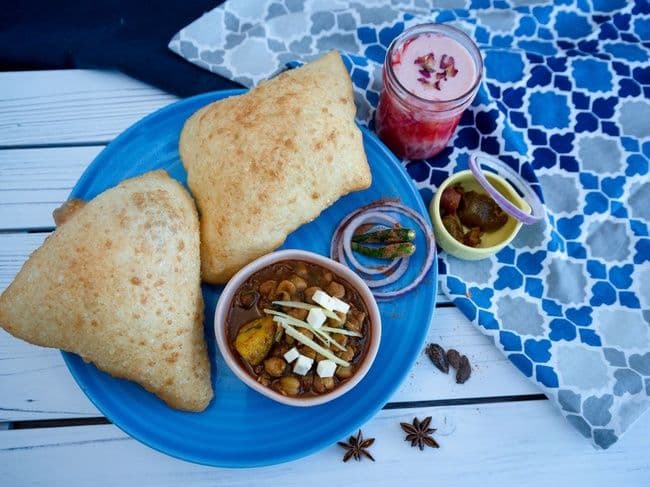 CHOLE BHATURE