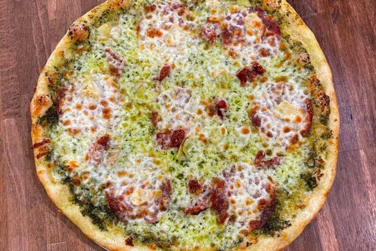 9. Medium Lombardo's Special Pizza