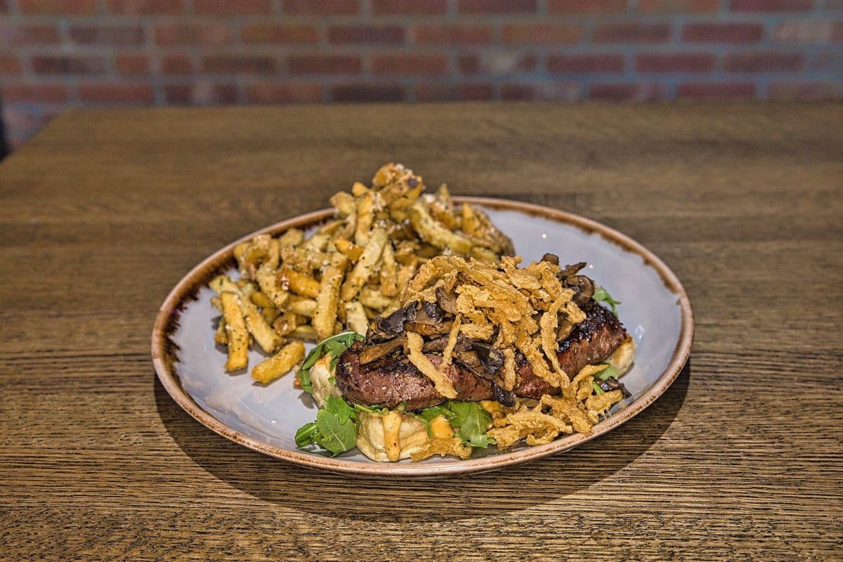 Steak Sandwich (6 oz)