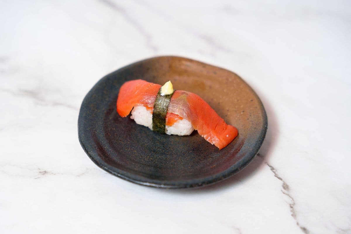 Smoked Salmon Nigiri (1 pc)