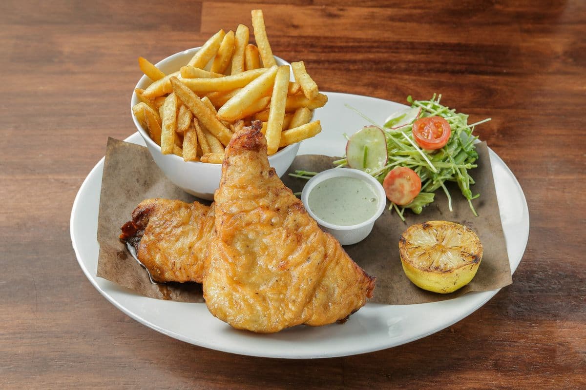Fish and Chips (2 Pcs)