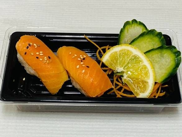 B02 Saumon fumé / Smoked Salmon(2pcs)