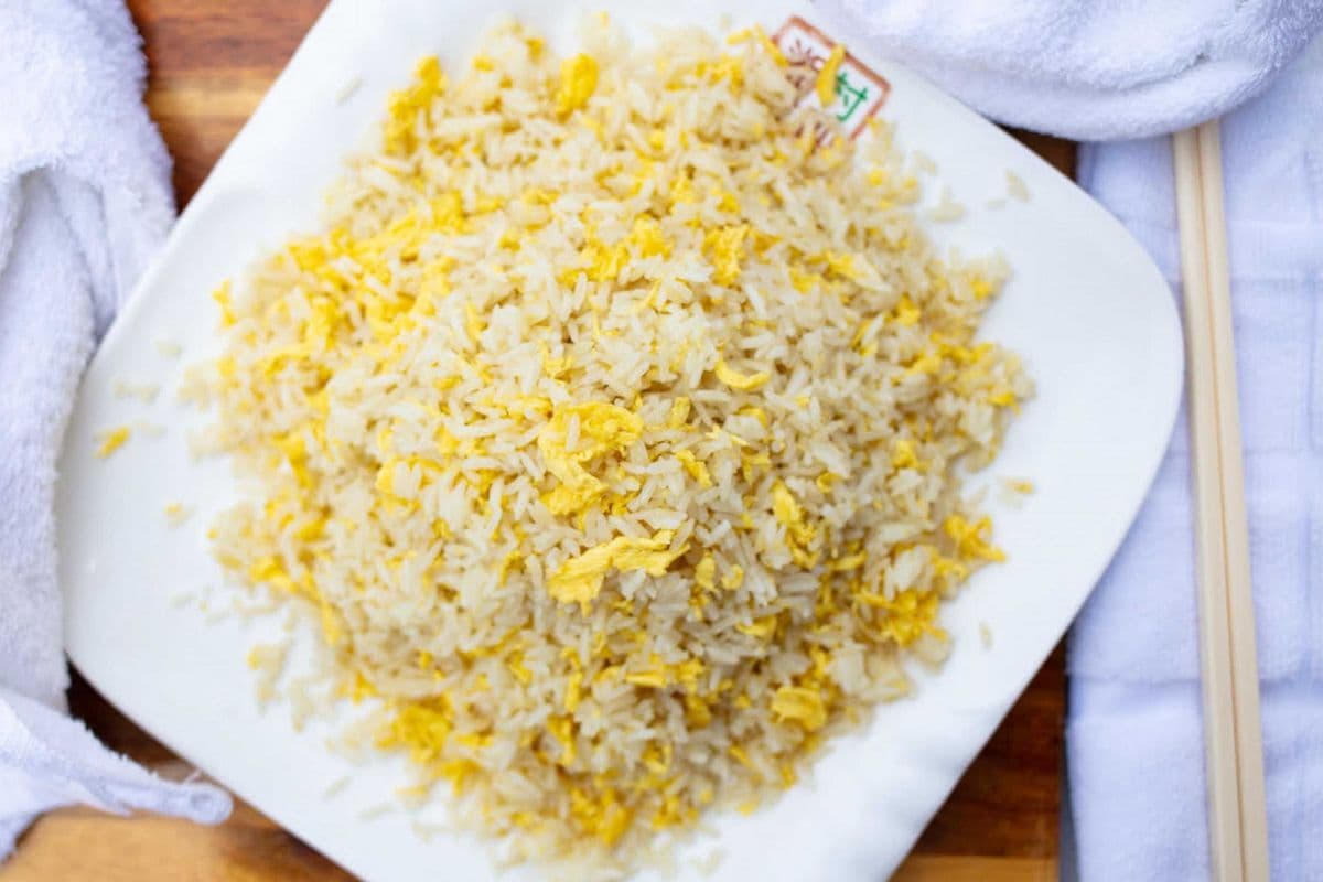 Fried Rice with Eggs 蛋炒饭