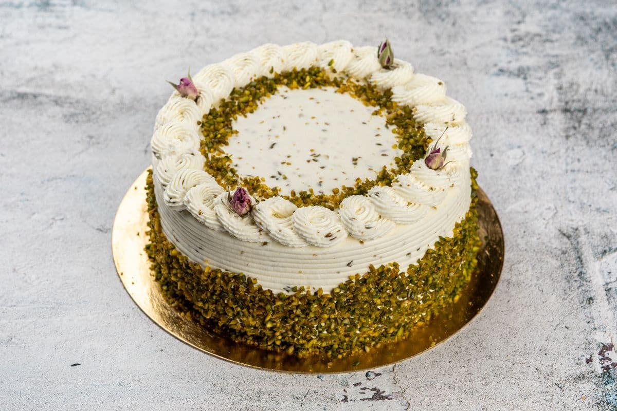 8” Pistachio Cake