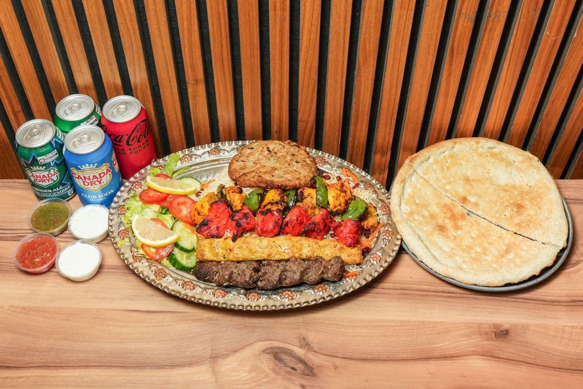 Mixed chicken Kabab platter for4