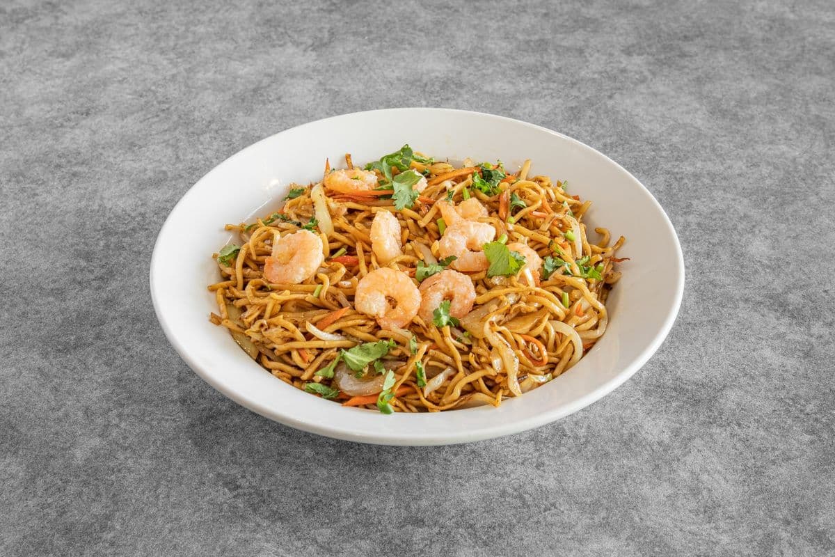 D20 Shrimp Haka Chow Mein