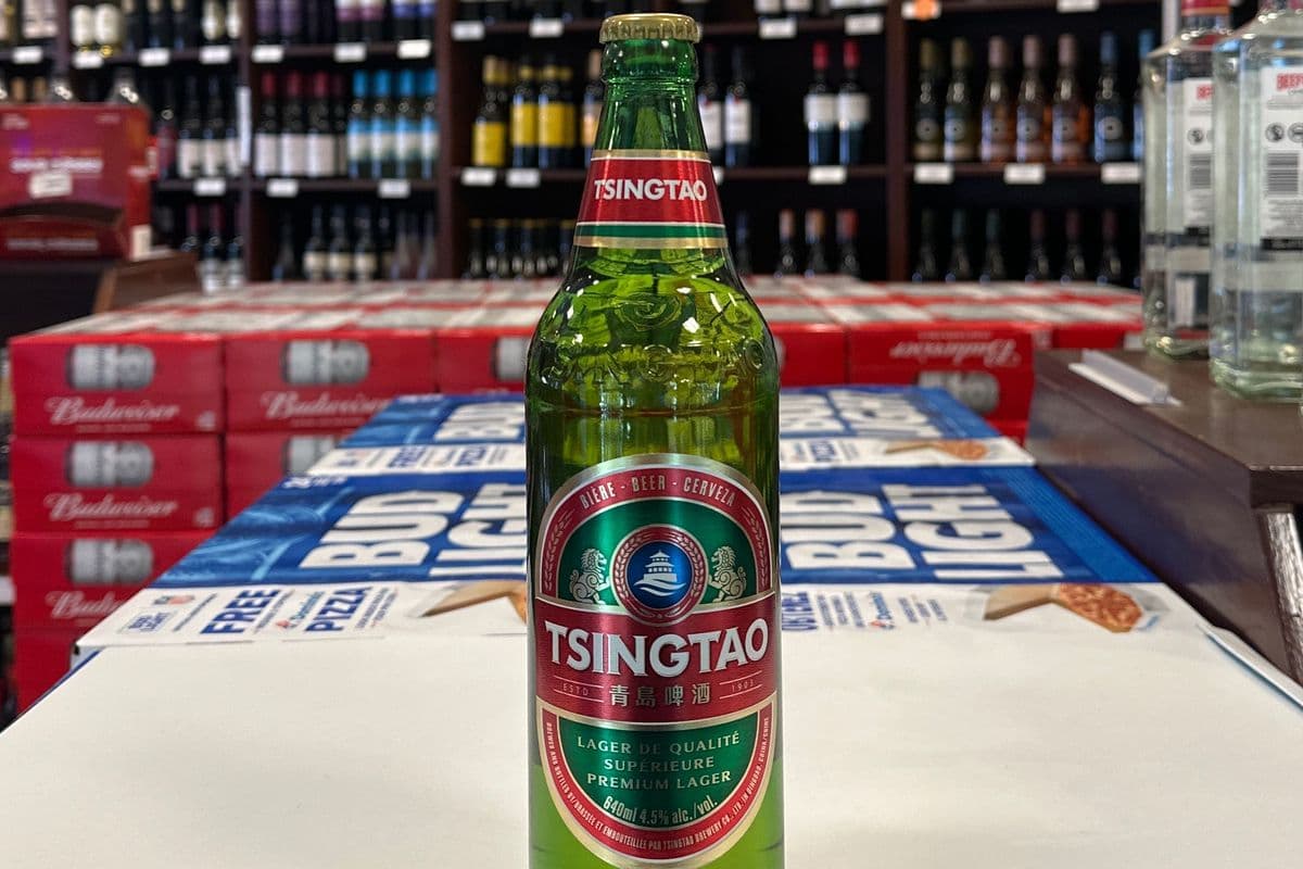 TSINGTAO (1 x 640 mL)