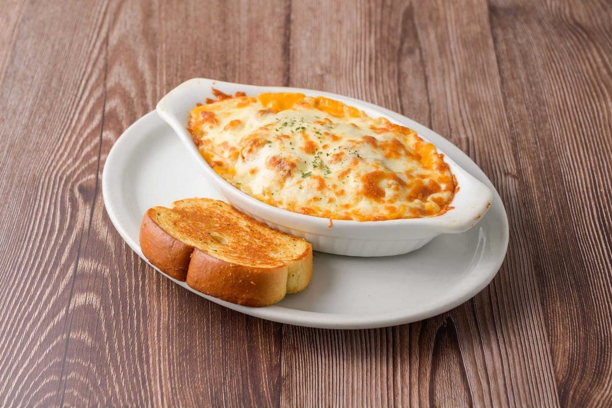 Cheesy Mac and Cheese