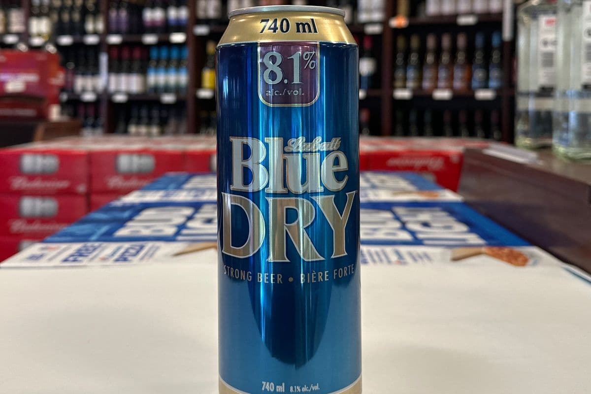 LABATT BLUE DRY 740ML (1 x 740 ml)